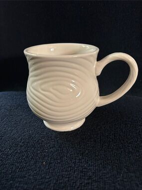 Temp-tations Woodland Textured White Ceramic Mug with Handle